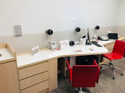 Audioprothésiste Méru-Alain Afflelou Acousticien, Audioprothésiste à Méru